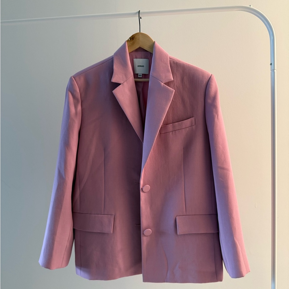 AKNVAS Pink Blazer